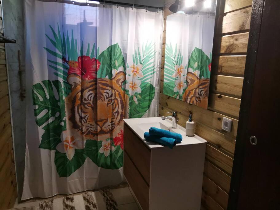 Blue Marlin Bungalow Neuf 4 Personnes Bouillante Eksteriør billede